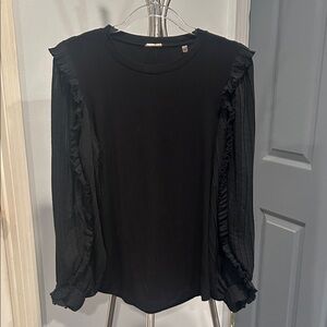 Elie Tahari Black Ruffled Sleeve Blouse
